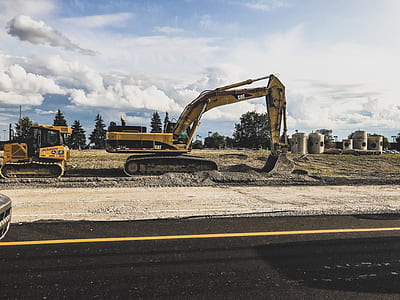 yellow excavator thumbnail