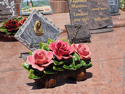 Family Grave, Memorial Stones thumbnail