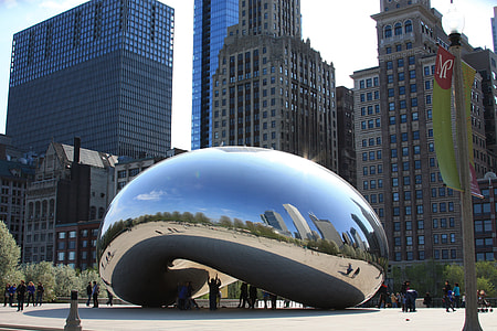 Cloud Gate near ATnT plaza thumbnail