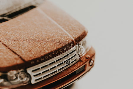 brown Ford Range Rover thumbnail