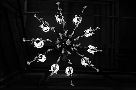 Black And White Photo, Color Photos thumbnail