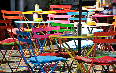 round yellow table with four chairs patio set thumbnail