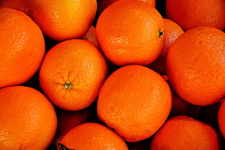 bunch of orange fruits thumbnail