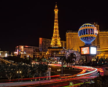 Eiffel Tower thumbnail