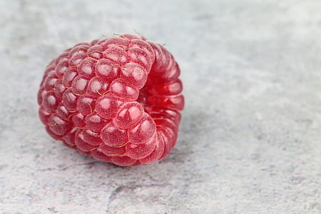 raspberry fruit thumbnail