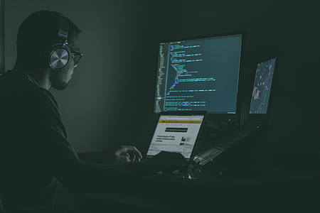 man using laptop computer thumbnail