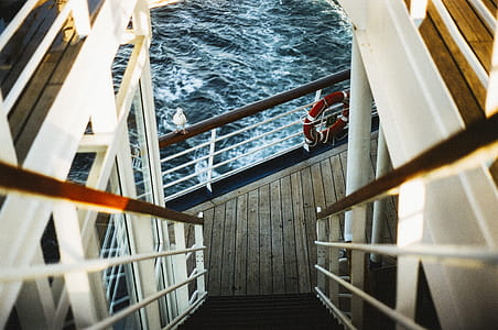 Boat on Ocean thumbnail