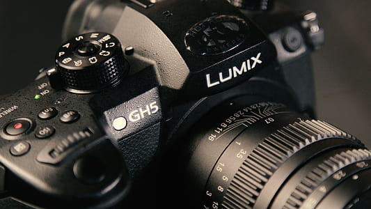 black Lumix GH5 DSLR camera thumbnail
