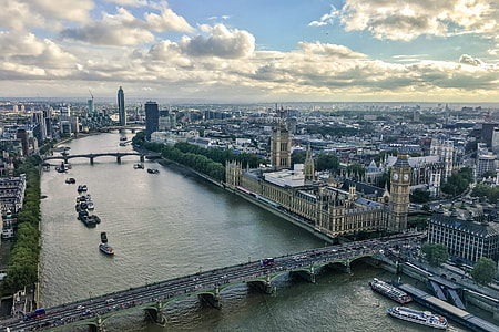 aerial photography of Big Ben at London during daytime thumbnail