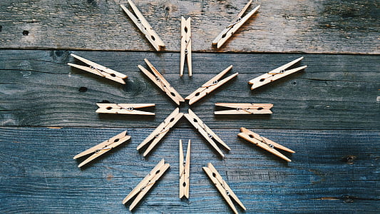 Brown Wooden Clothes Clips thumbnail