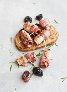 bread, food, dinner, eating thumbnail