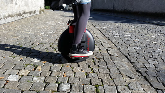 person riding on unicycle thumbnail