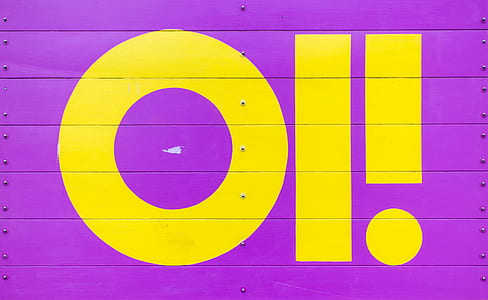 purple and yellow OI signage thumbnail