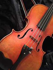 brown violin close up photo thumbnail