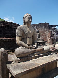 gray Buddha statue thumbnail