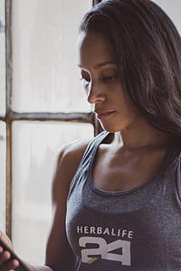 Woman Facing Sideways thumbnail