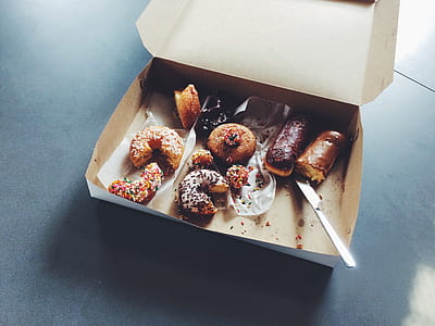 baked donut on box thumbnail