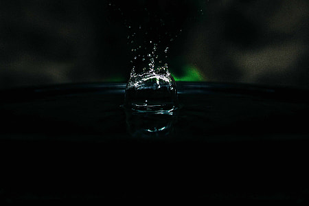 selective focus photography of water droplet thumbnail