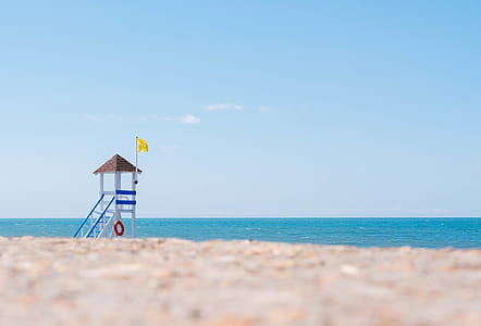 Empty Life Guard Post thumbnail