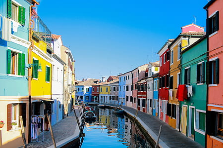 two boats docked near streets thumbnail