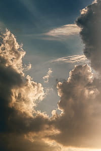 sunlight through clouds thumbnail