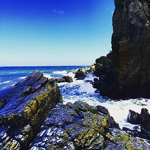 gray rocks thumbnail