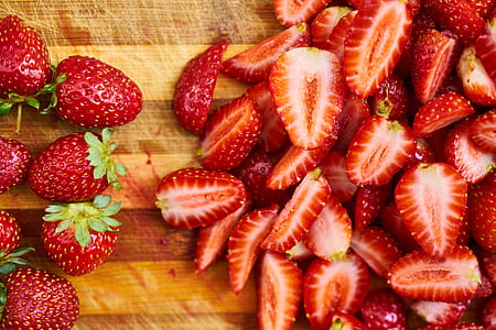 strawberry fruit lot thumbnail