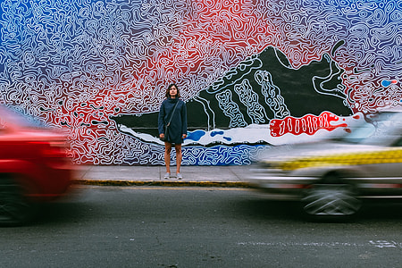 Wall Art and time-lapse of cars in Lima, Peru thumbnail