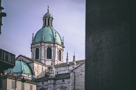 gray and white cathedral thumbnail