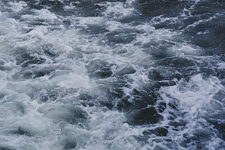 waving sea water thumbnail