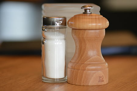 salt and pepper shaker thumbnail