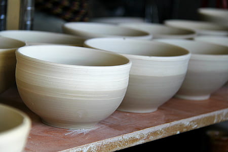 white and brown bowl lot thumbnail