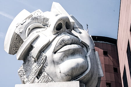 human face statue thumbnail