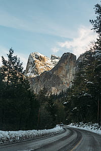 photo of a brown snow mountain thumbnail