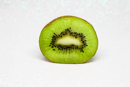 Sliced Kiwi Fruit thumbnail