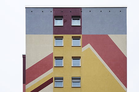 photo of high-rise building thumbnail