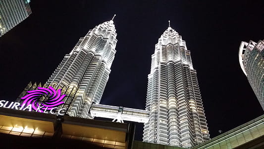 Twin Tower, Malaysia thumbnail
