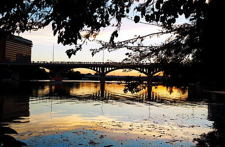 silhouette of bridge thumbnail
