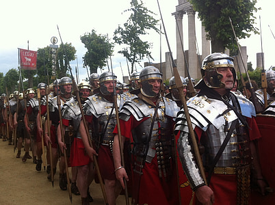 lane of soldiers holding spear thumbnail