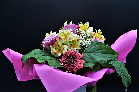 bouquet of flowers thumbnail