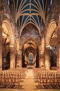 cathedral interior thumbnail