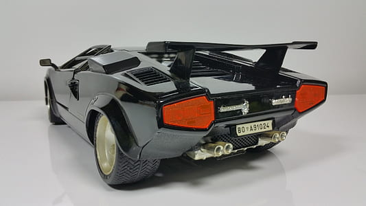 black coupe thumbnail
