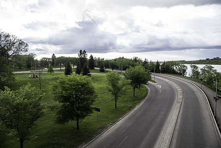 Overlook of the roads from the bridge in Saskatoon thumbnail