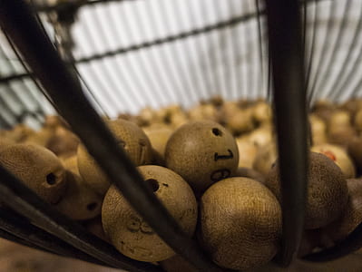 lottery balls thumbnail