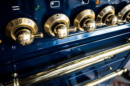 Vintage oven close up thumbnail