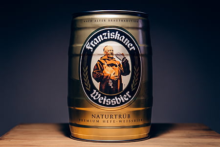 unopened gray Franziskaner Weissbier Naturtrub can thumbnail