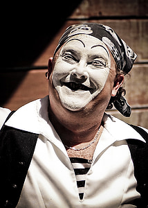clown smiling illustration thumbnail