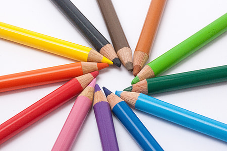 color pencil set thumbnail