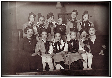 group of woman photo thumbnail