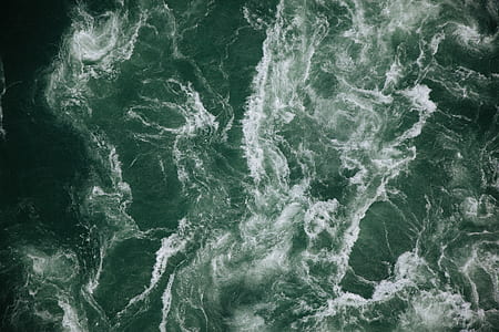 waves of water thumbnail